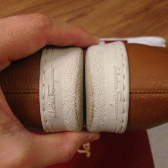 Salvatore Ferragamo Tan Leather Sneakers 8.5 - Picture 7 of 10